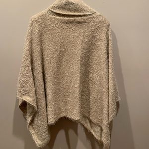 Akemi and Kin Poncho